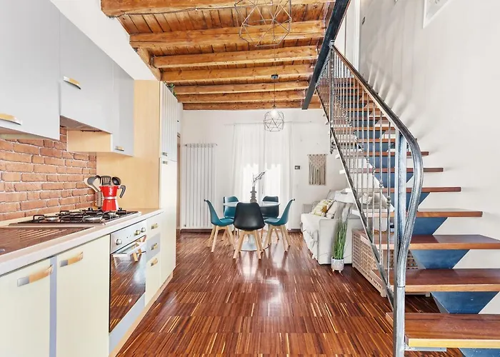 Charming Loft Duomo - Porta Romana شقة ميلان
