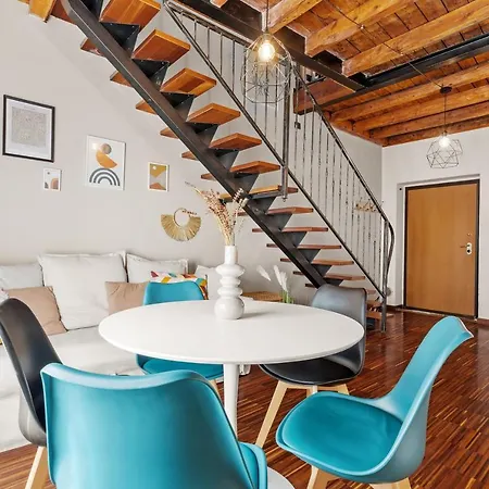 Charming Loft Duomo - Porta Romana アパート *